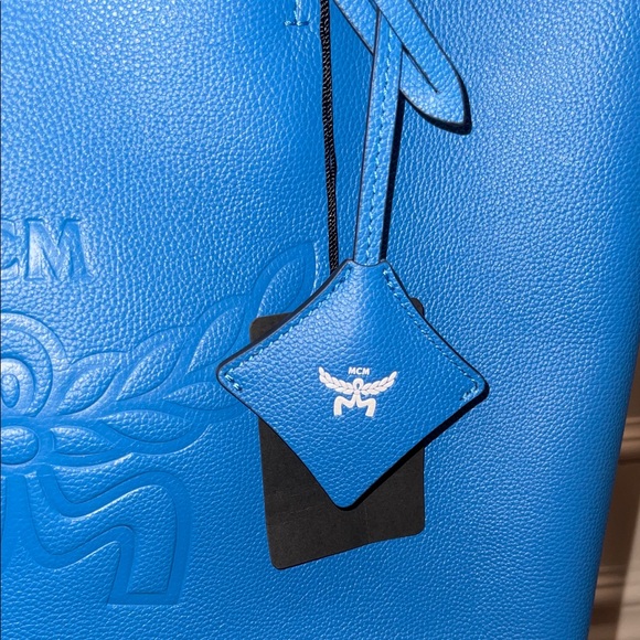 MCM Himmel Shopper In Embossed Logo Leather Blue NWT - Picture 8 of 13